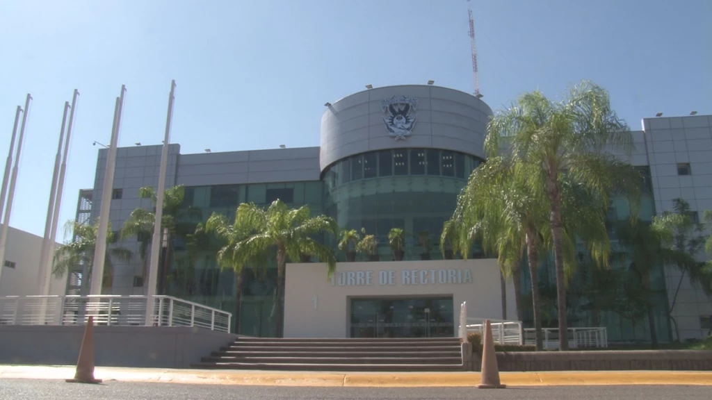Falta diálogo entre los universitarios para atender la reingeniería