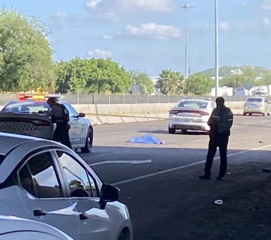 Muere mujer tras ser atropellada en “El Trébol”, sobre la carretera México 15 en Ahome