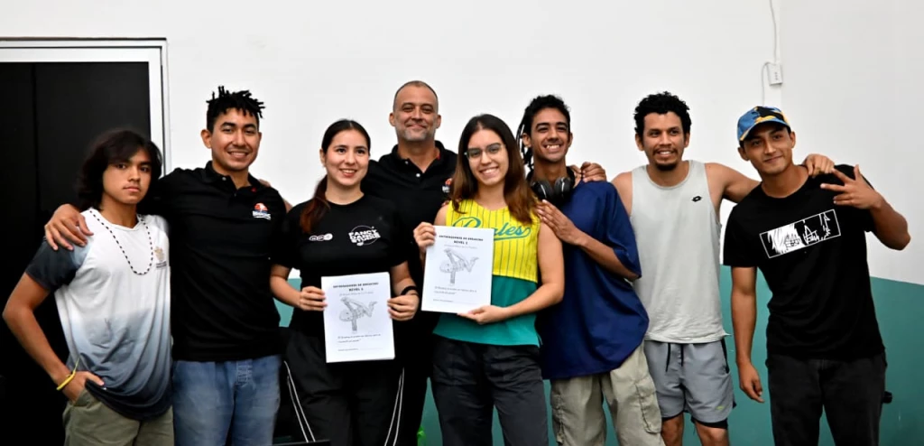 Se lleva a cabo el Curso de Formación de Entrenadores de Breaking, en Mazatlán