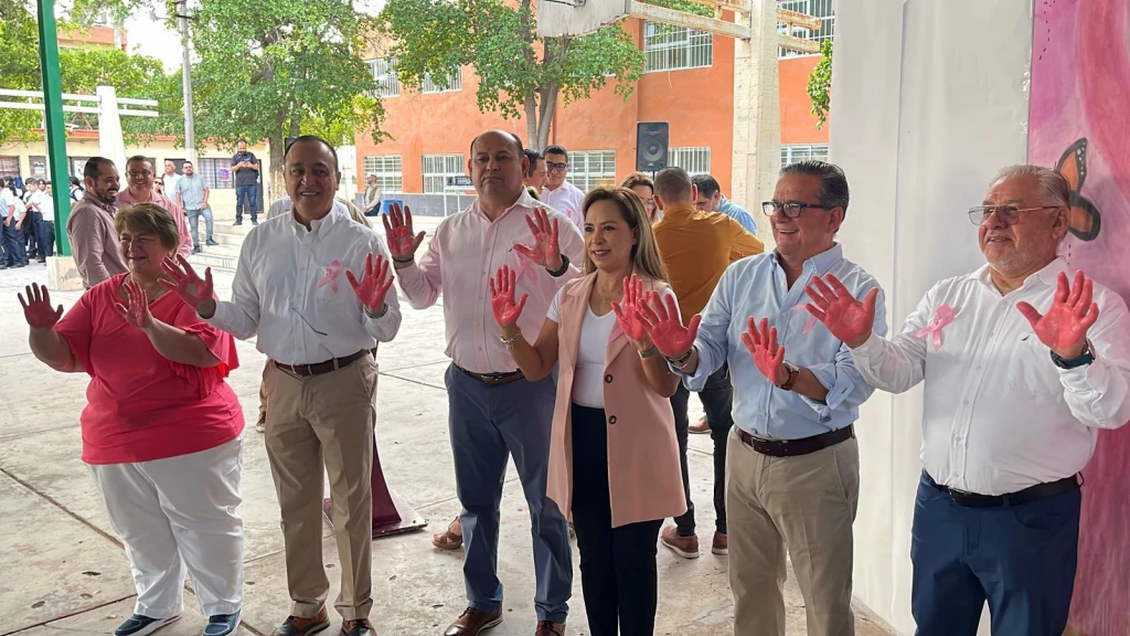 Fomentan concienciación sobre el cáncer de mama en alumnos del SNTE 1 en Ahome