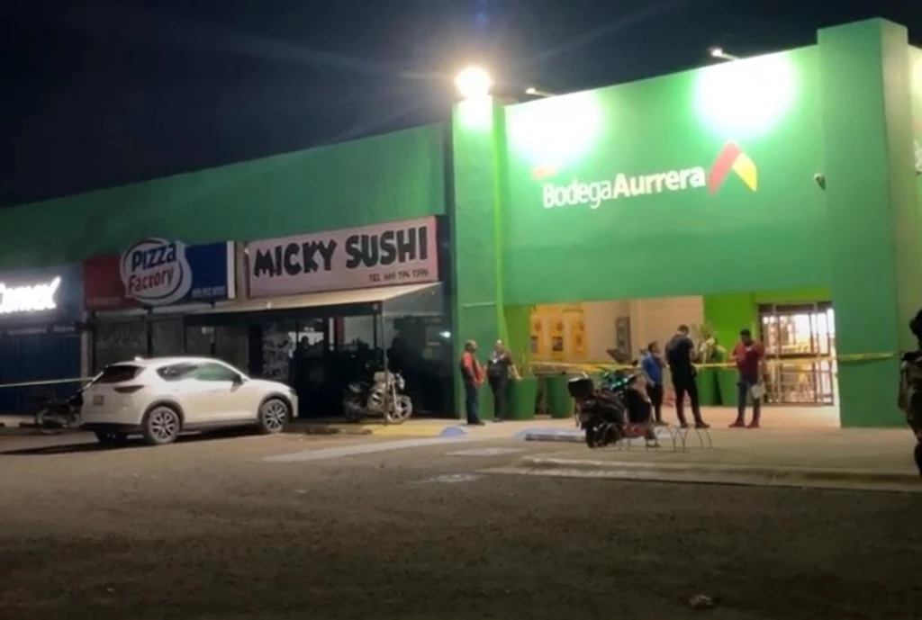 Asesinan a balazos a hombre al interior de supermercado en Pradera Dorada de Mazatlán