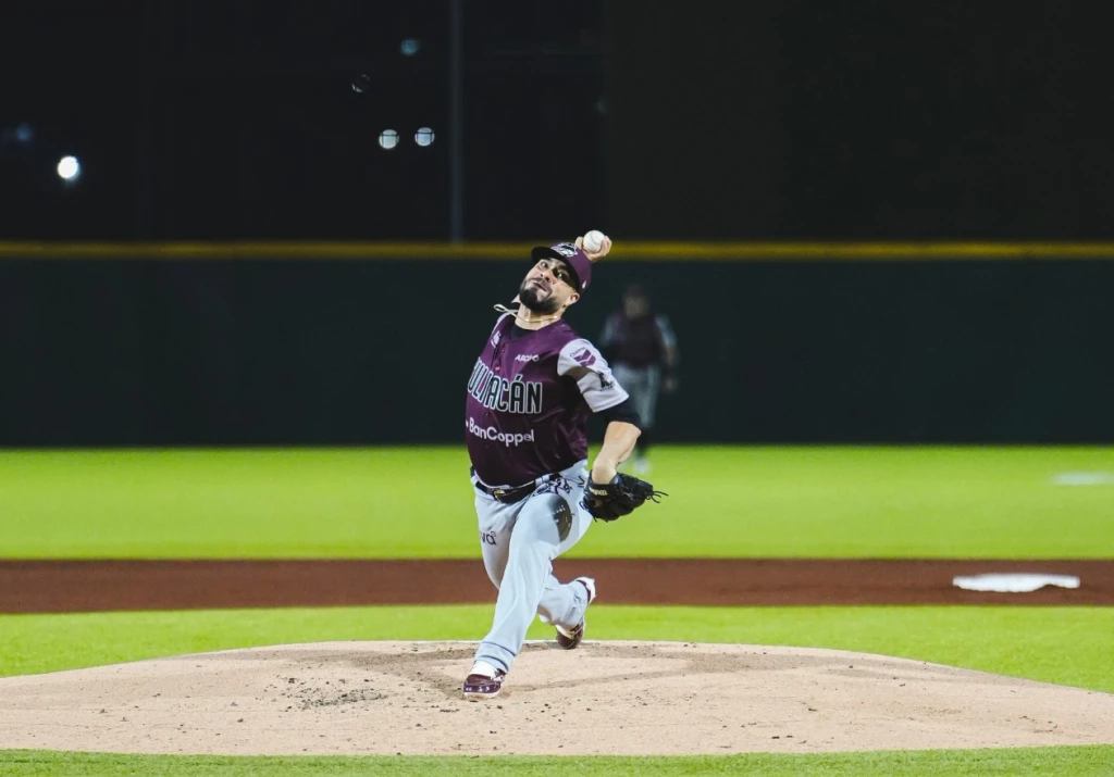 Tomateros gana en entradas extras 4-3 a Jaguares y empata la serie