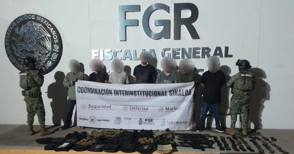 Tras denuncia anónima, Grupo Interinstitucional detiene a 7 civiles en Culiacán