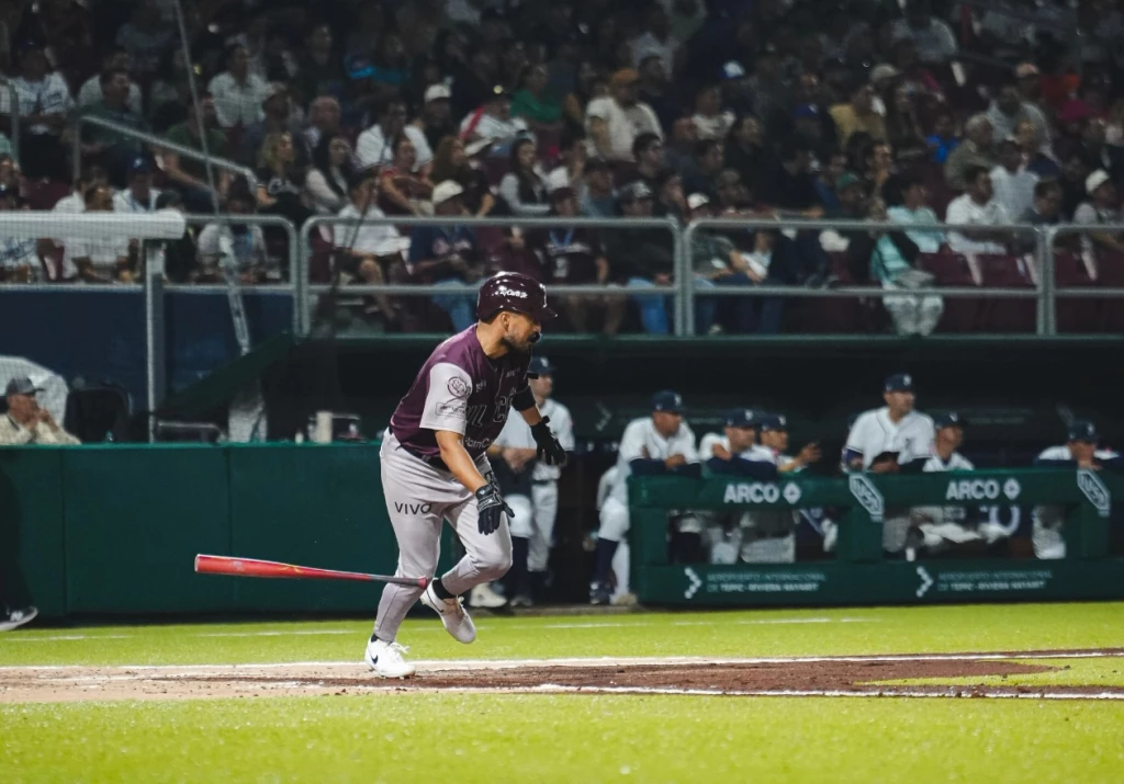 jaguares se queda con la seria tras apalear a Tomateros 9-3