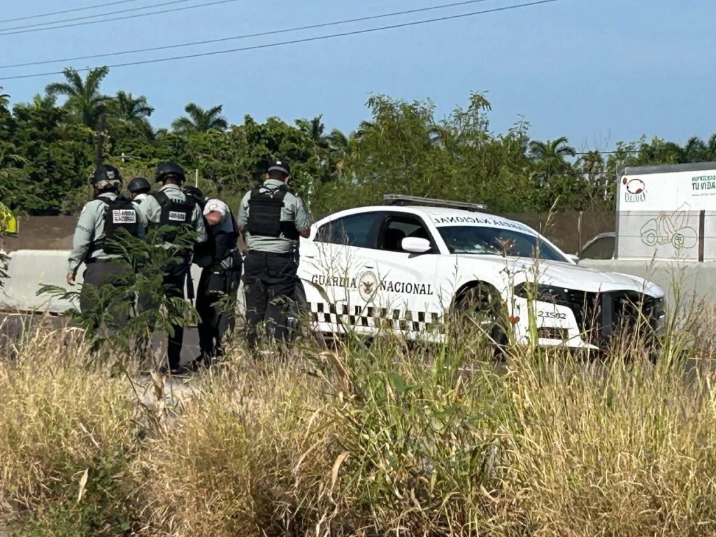 Atacan a balazos a elementos de la Guardia Nacional sobre la carretera Culiacán–Eldorado