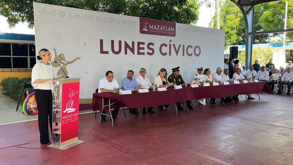 Celebran el 60 aniversario de la Secundaria General #1 de Mazatlán 