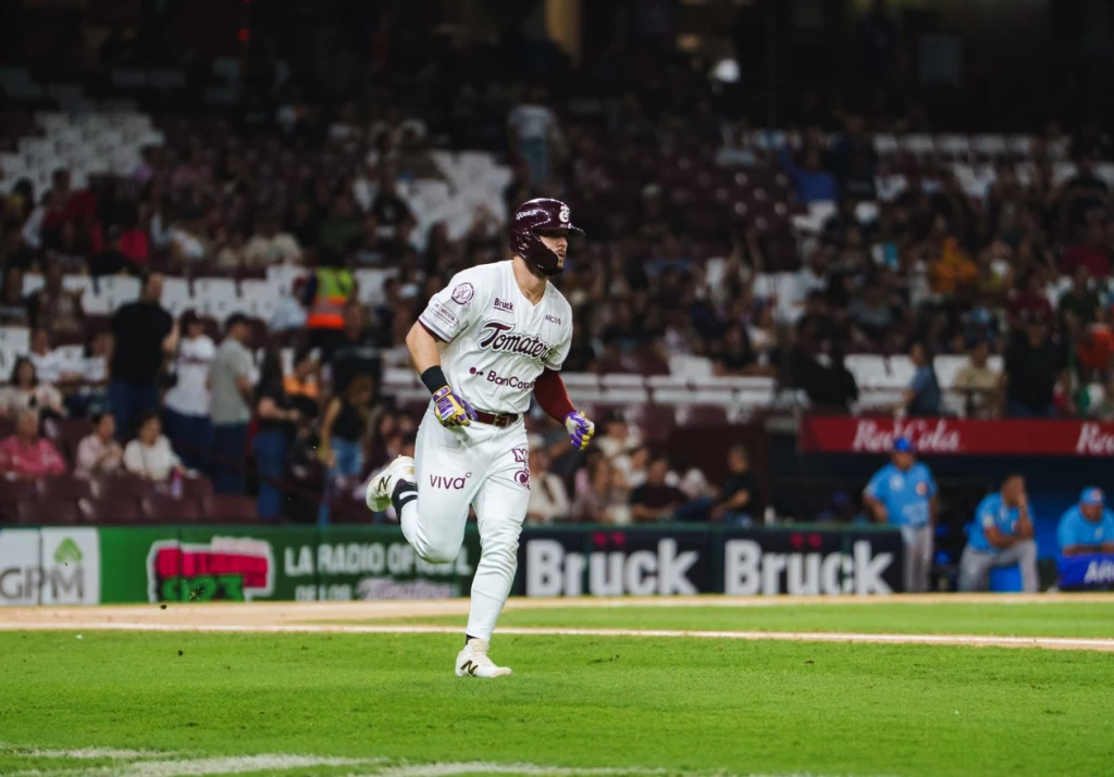 Tomateros barre a Charros tras ganar el tercero de la serie 9-4