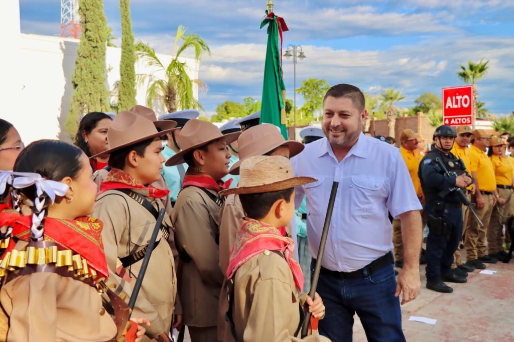 Autoridades de Badiraguato conmemoran el 115 Aniversario de la Revolución Mexicana