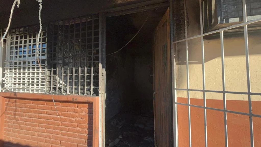 Grupo armado incendia y saquea primaria en Bellavista, al norte de Culiacán