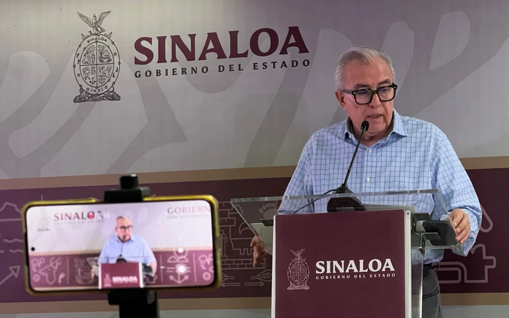 Se posiciona Rocha Moya tras bloqueo de casetas