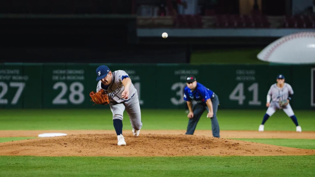 Jaguares derrota 6-3 a Tomateros para igualar la serie