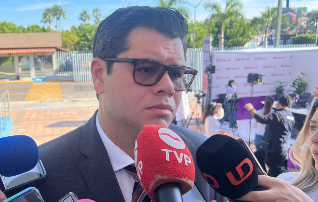Obras Públicas avanza en infraestructura en Sinaloa