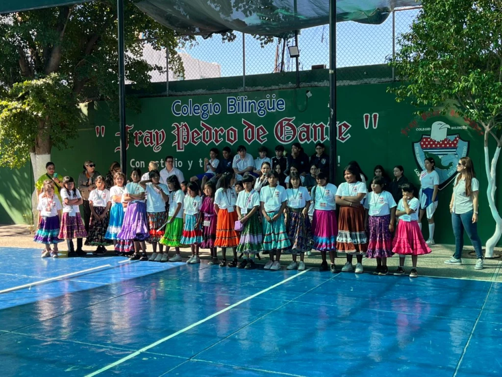 ¡Cumplen sus sueños! Niñas de la Sierra Tarahumara visitan la costa sinaloense