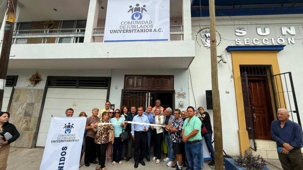 Jubilados universitarios inauguran sus oficinas para apoyo mutuo y gestoría