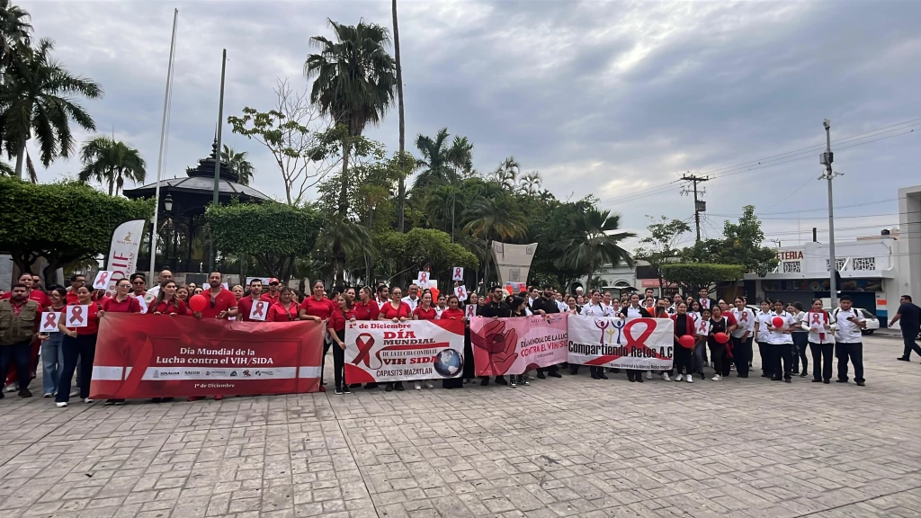 Mazatlán realiza marcha por el Día Mundial de la Lucha contra el VIH/Sida