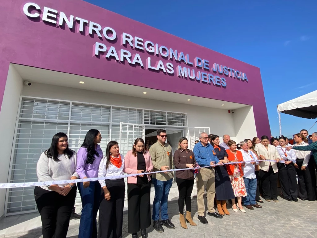 Inauguran Centro  Regional de Justicia para las Mujeres en Guasave