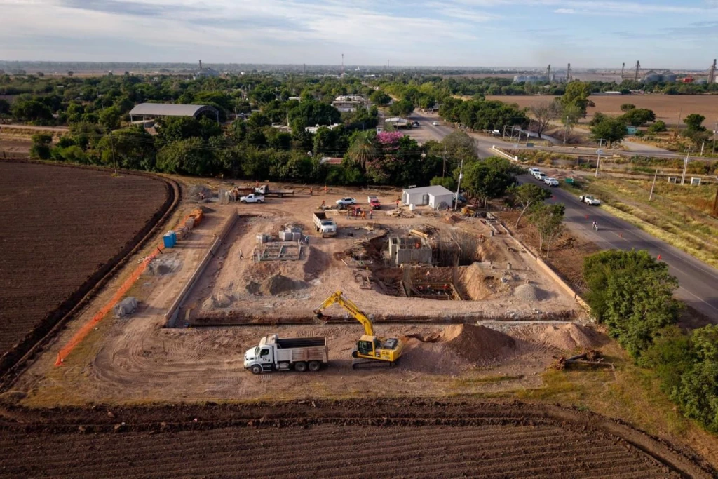 Supervisa Juan de Dios Gámez la construcción de la Planta Potabilizadora El Salado