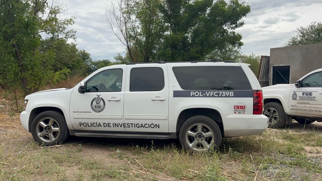Hallan a hombre ejecutado con huellas de tortura y narcomensaje en Bellavista, en Culiacán