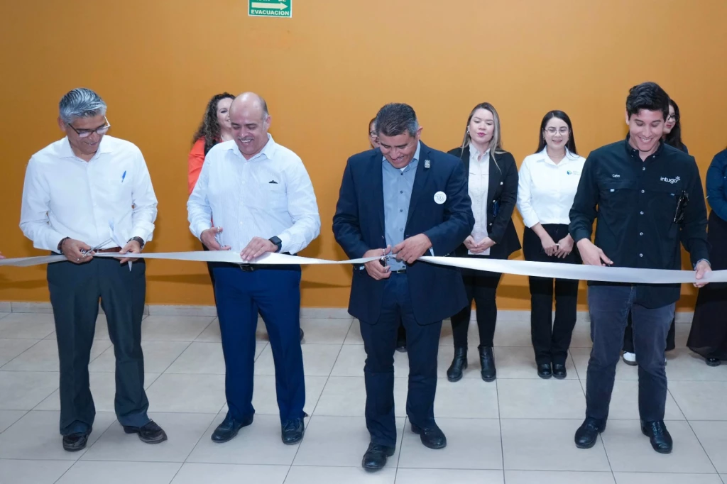 Más de 50 vacantes laborales acercan oportunidades a jóvenes del sur de Sonora