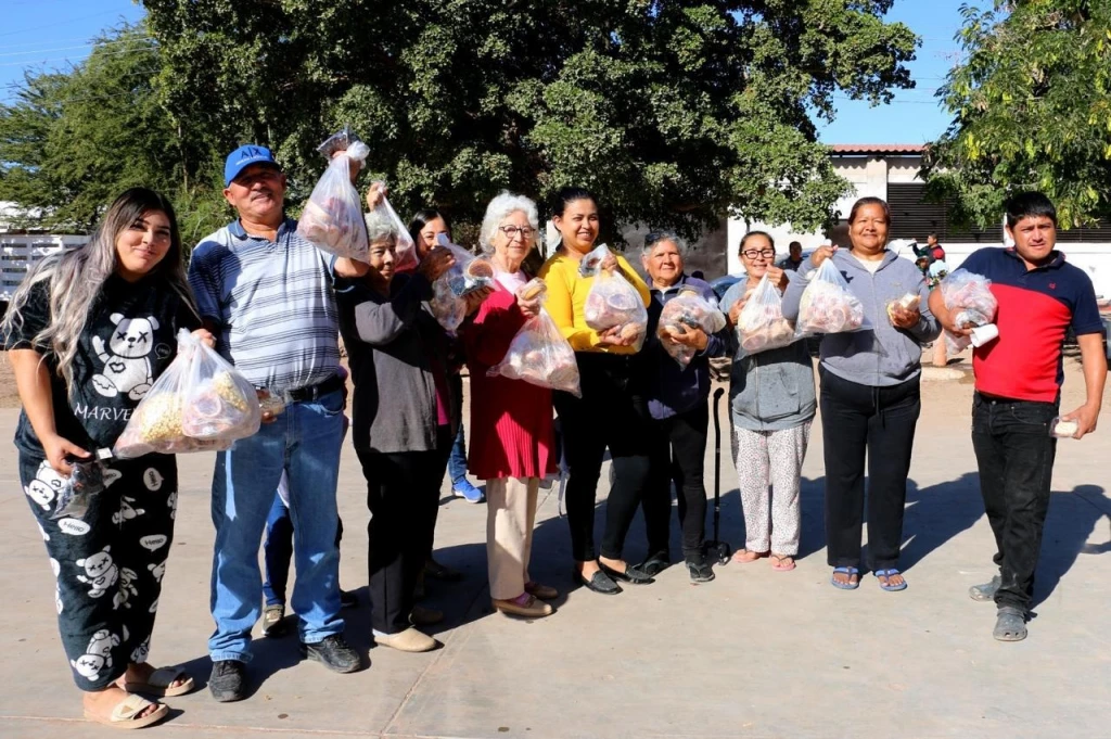 DIF Ahome prepara “Cenas Navideñas” para alegrar a familias locales