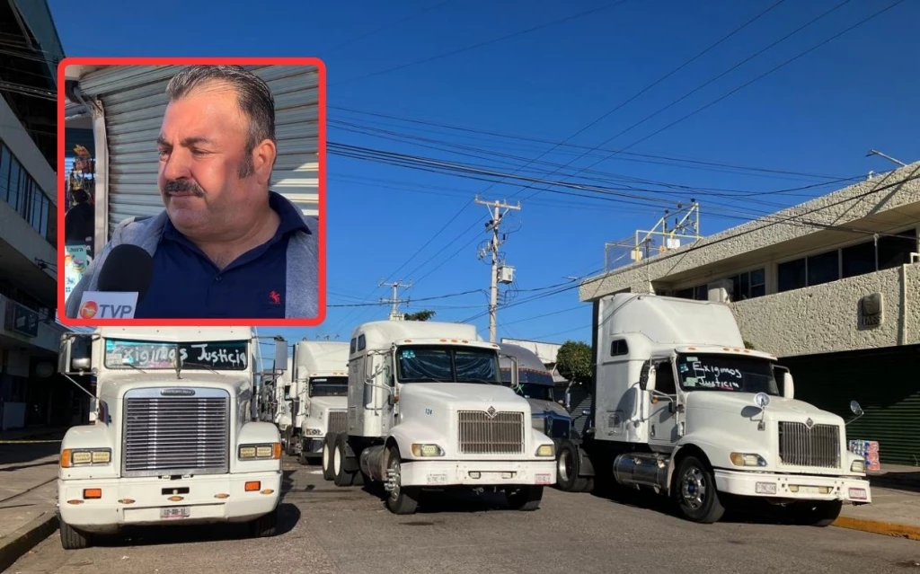 ¡Atentos! Transportistas bloquean Subdelegación del IMSS en Los Mochis