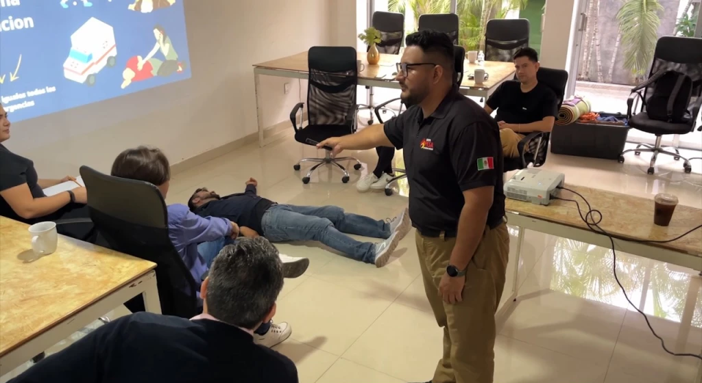 Fundación Fanoc ofrece taller de primer respondiente ante aumento de accidentes infantiles en Mazatlán