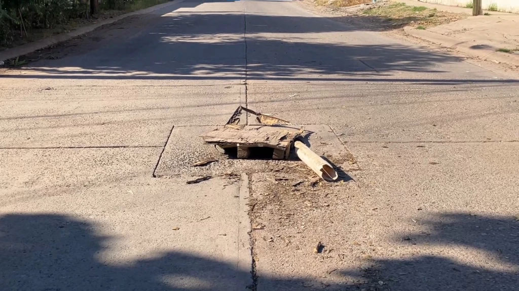 Detectan alrededor de 60 alcantarillas sin tapa en Ahome 
