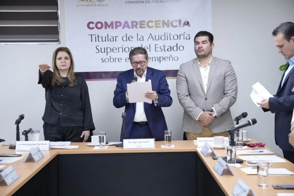 Auditora Superiora del Estado comparece ante los diputados del Congreso