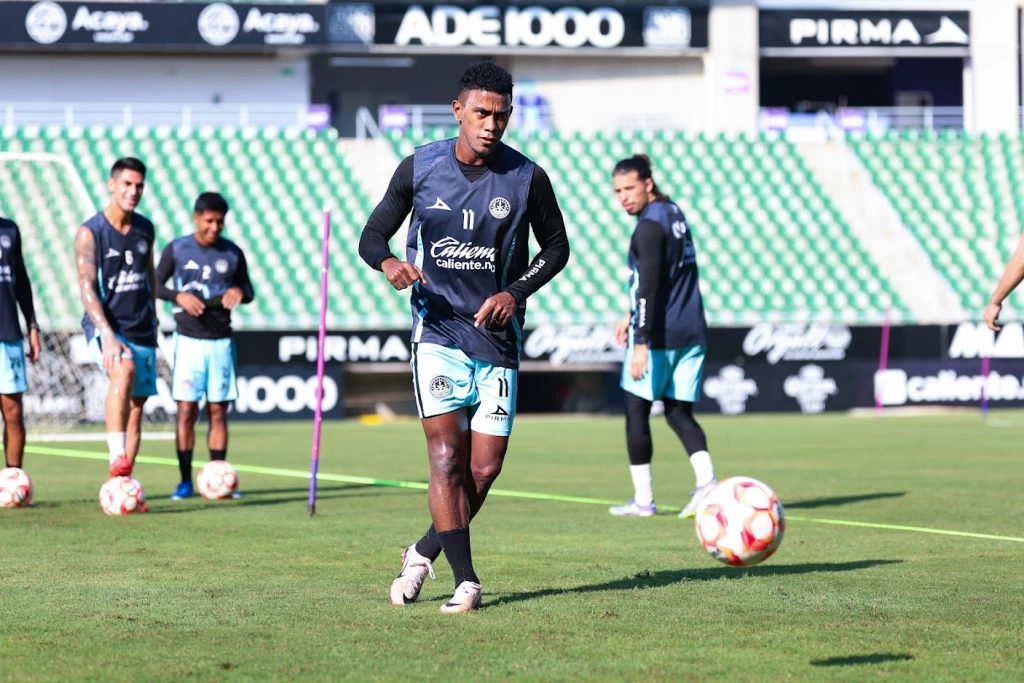 El Mazatlán FC anuncia juegos de preparación rumbo al Clausura 2026
