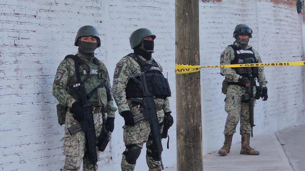 No hay menos militares en Sinaloa, destaca Rocha Moya 