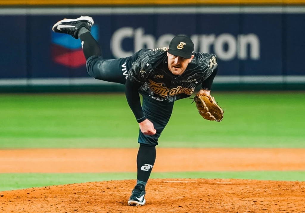 Tomateros blanquea 8-0 a Algodoneros y se queda con la serie