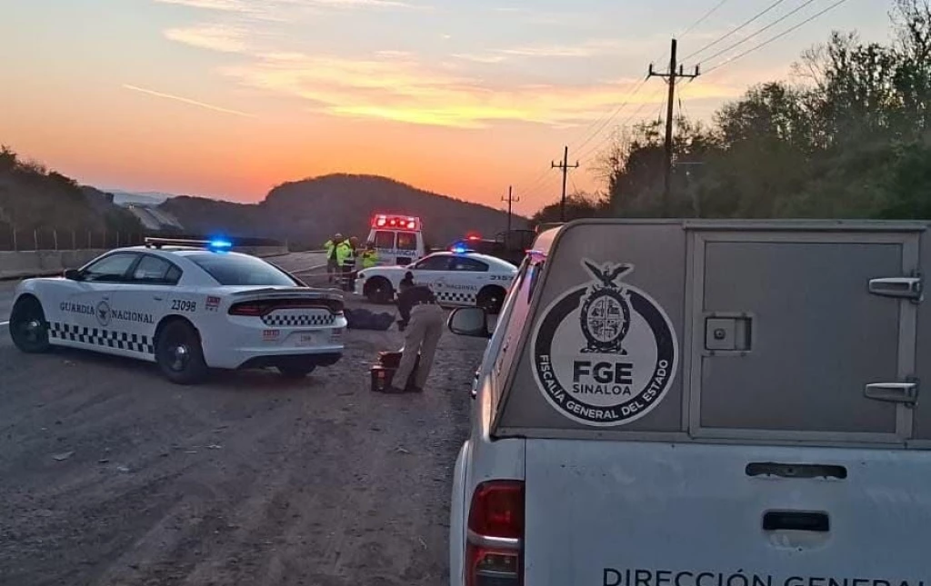Encuentran cuerpo envuelto en una cobija sobre la Culiacán - Mazatlan