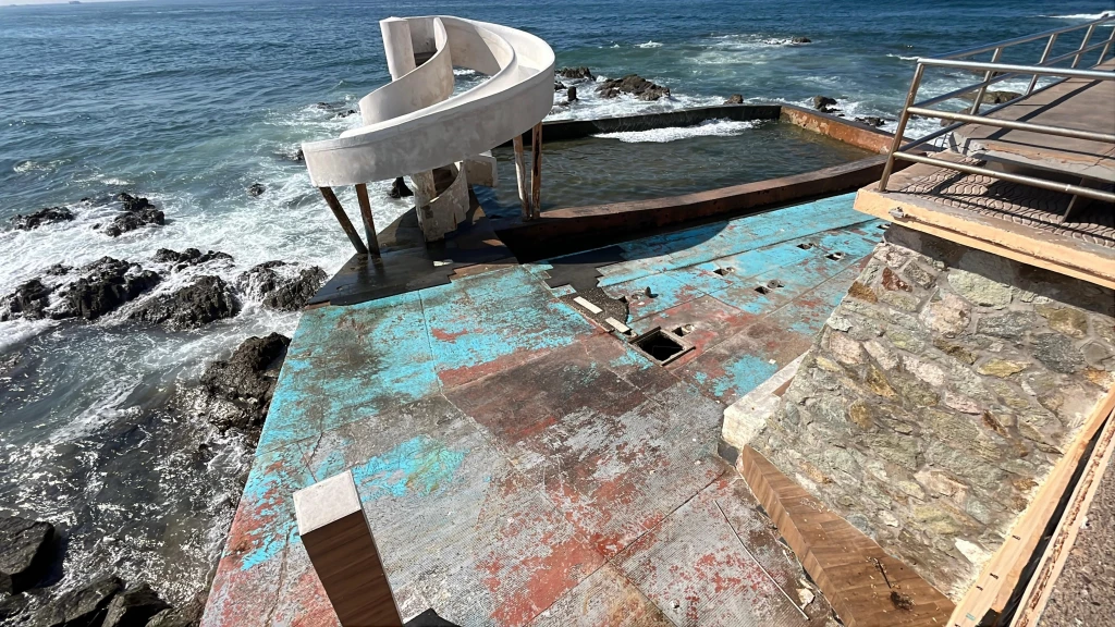 Carpa Olivera de Mazatlán se encuentra deteriorada