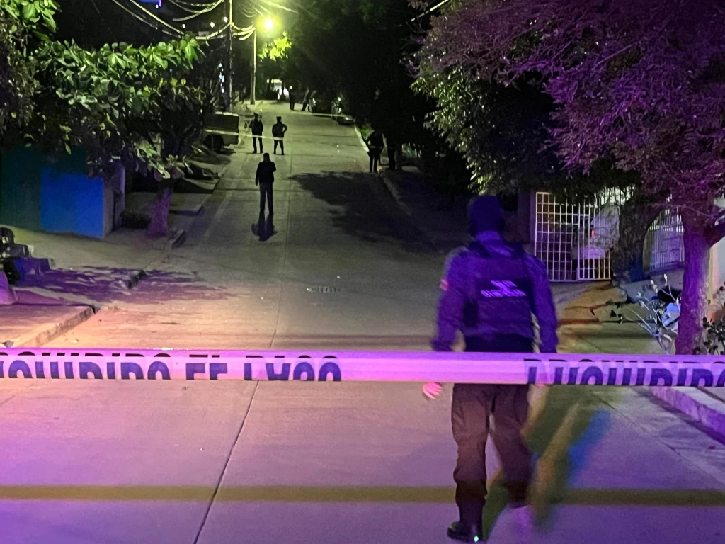 Atacan a balazos vivienda en la colonia 5 de Mayo, en Culiacán