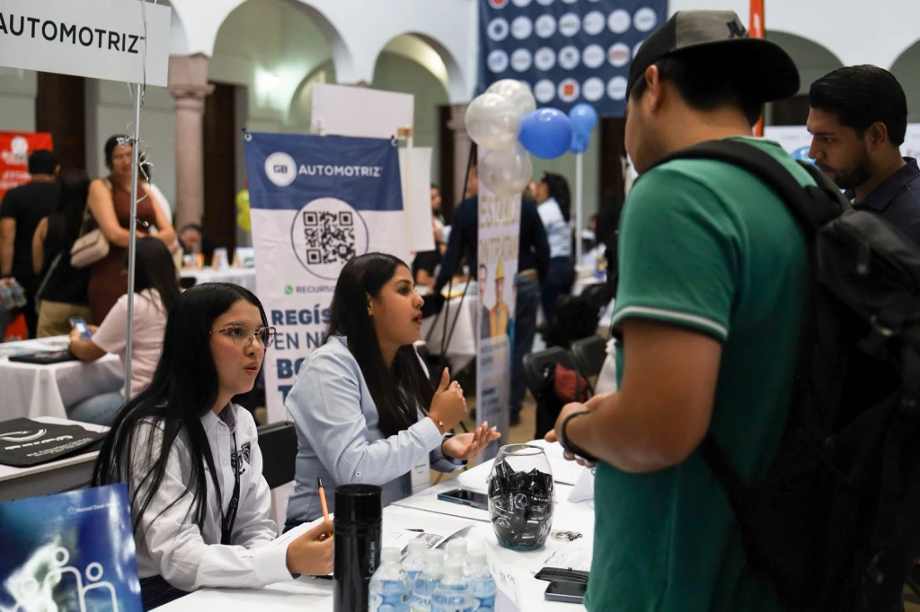 Más de 12 mil jóvenes en Sinaloa con empleo en el 2025