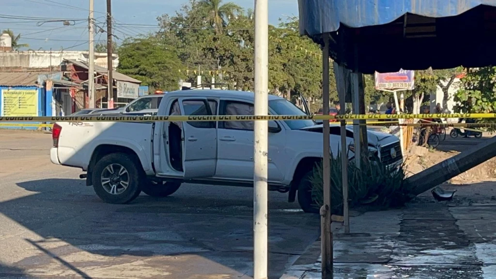 Asesinan a balazos al director de Tránsito Municipal de Culiacán en Aguaruto
