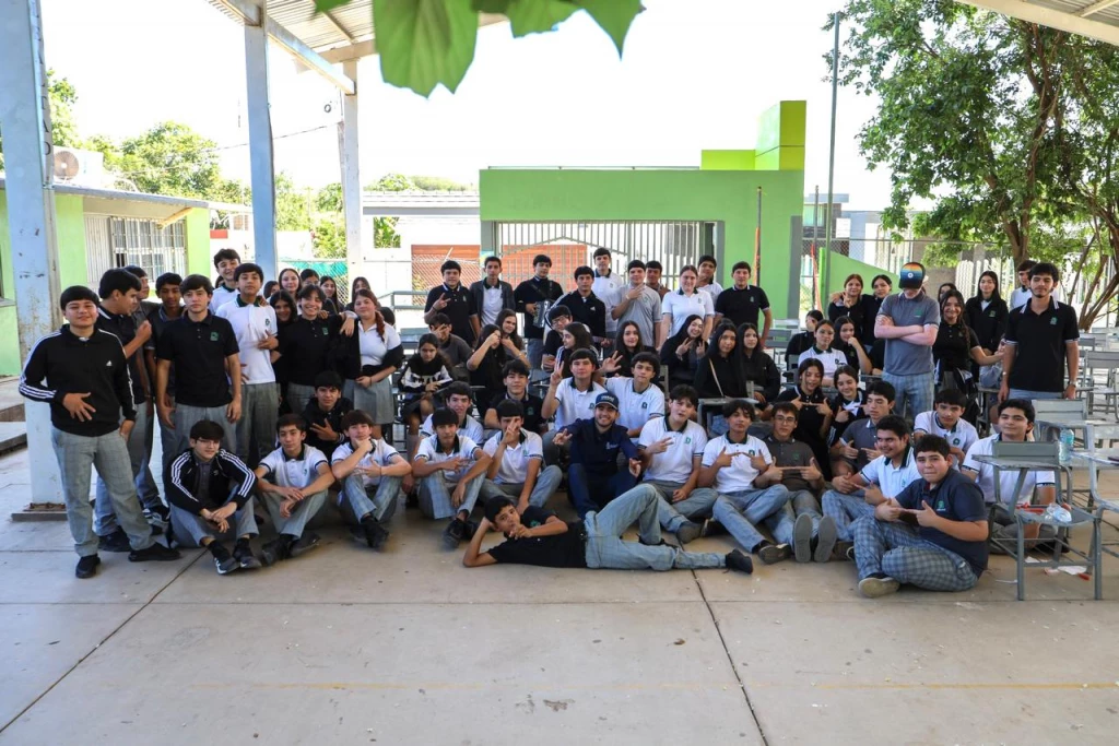 Más de 22 mil jóvenes sinaloenses participaron en conferencias