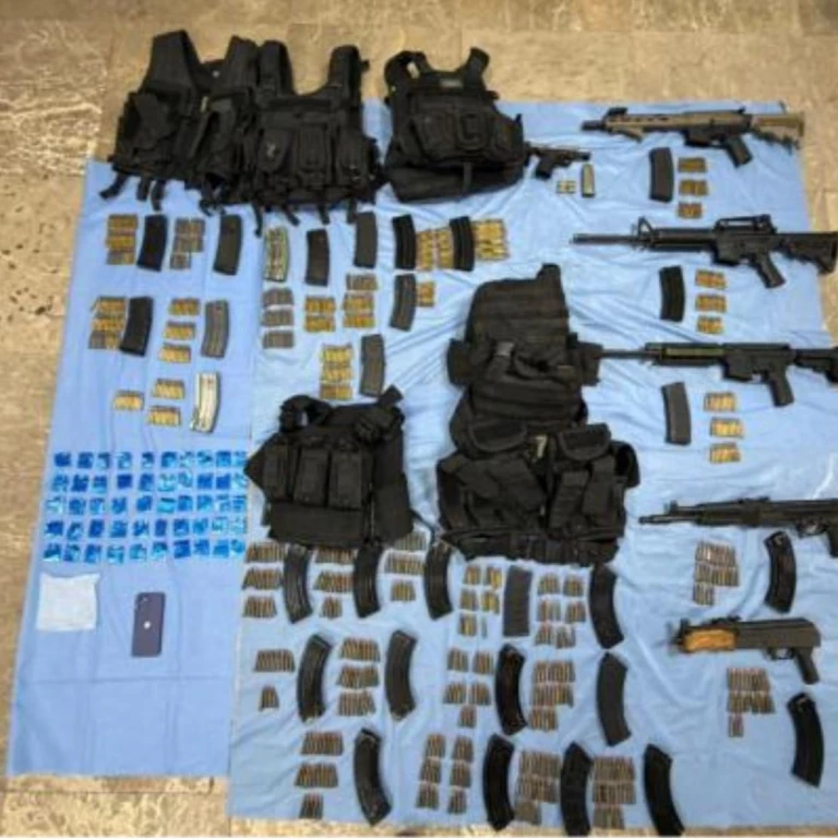 AMIC desarticula célula criminal en Cajeme; aseguran armas y vehículo