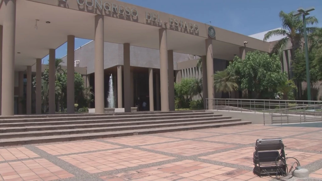Un reto para la autoridad, dejar una persona asesinada afuera del congreso: Diputados