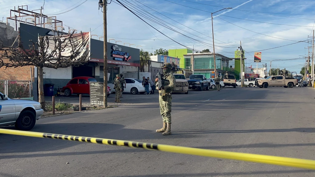 Ejecutan a hombre dentro de un taller en la colonia Gabriel Leyva, en Culiacán