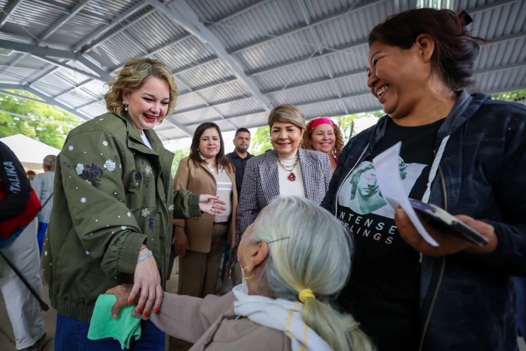 DIF Sinaloa acerca servicios de salud a familias de Nío, Guasave