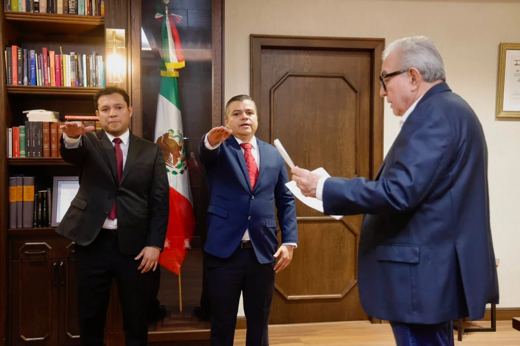 Nombra Gobernador Rocha Moya a dos nuevos subsecretarios de su gabinete