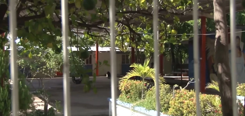 Cierra una escuela en el Limoncito por 20 casos de influenza entre estudiantes