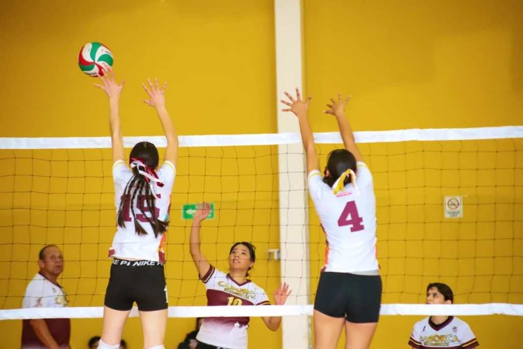 Semifinales listas para la olimpiada estatal de volibol de salón