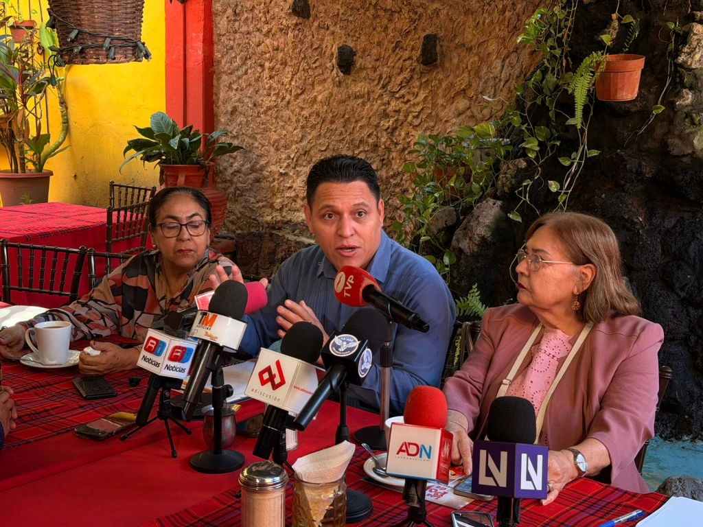 Jubilados de la UAS denuncian afectaciones económicas tras reingeniería