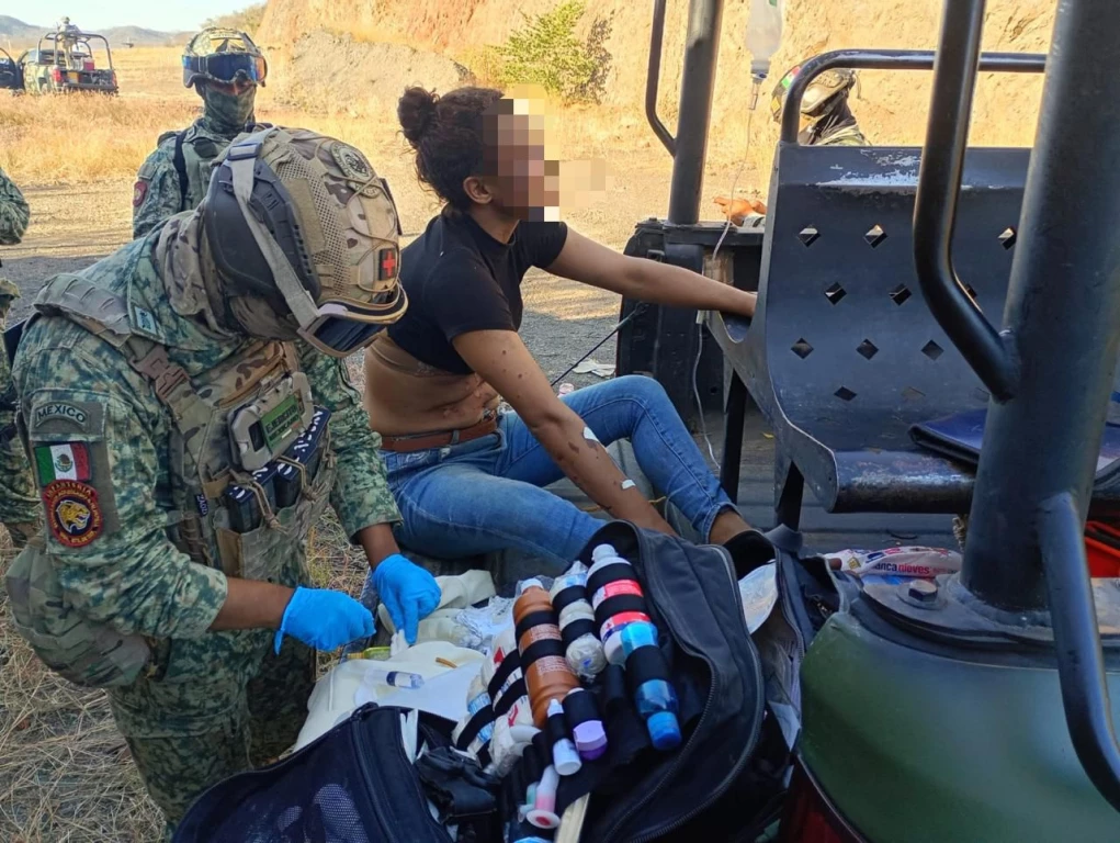 Localizan con vida a mujer que había sido privada de la libertad en Mazatlán