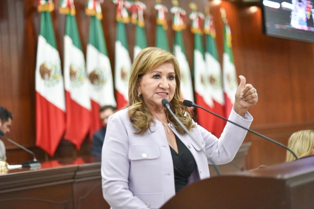 Positivo reducir jornada laboral: 65 Legislatura