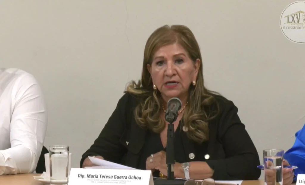 Elizabeth Montoya regresa al Congreso el próximo periodo ordinario que inicia el 1 de abril