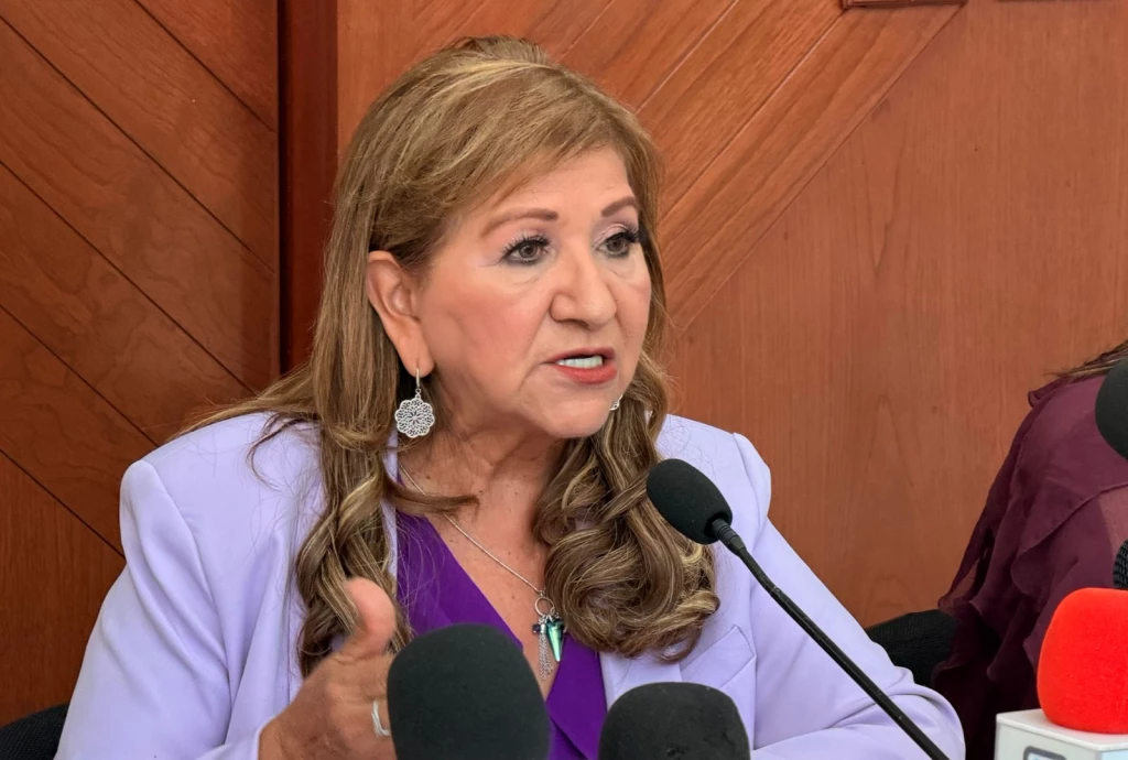 Sigue firme Tere Guerra para la gubernatura de Sinaloa