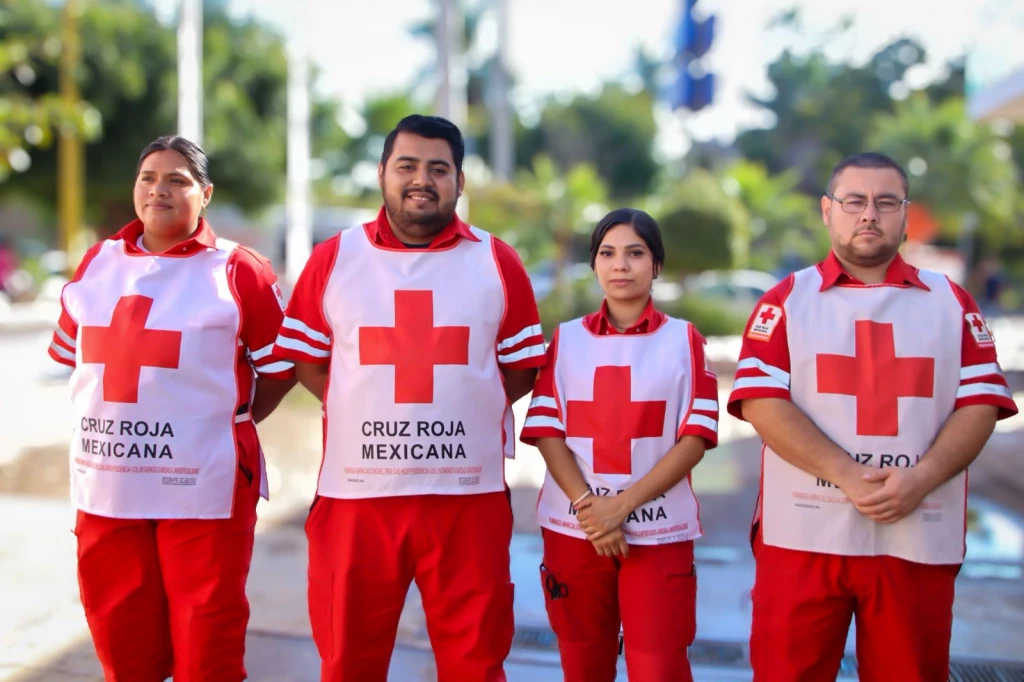 Cruz Roja Navolato da el Banderazo de la Colecta Anual 2026
